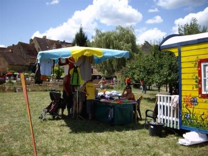 le stand des produits dérivés